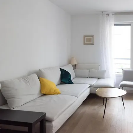 Apartment Spacious - Close To Paris Center